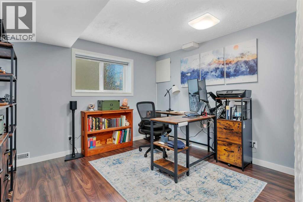 11 Pearson Crescent, Red Deer, Alberta  T4P 1L8 - Photo 30 - A2304050