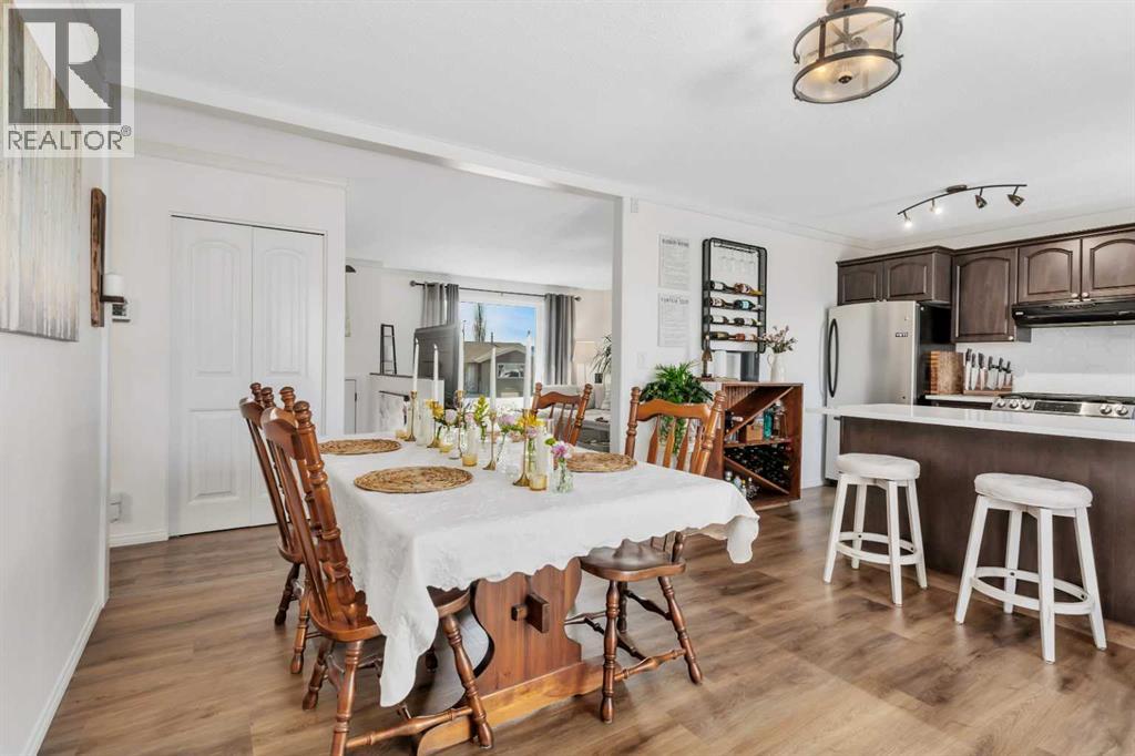 11 Pearson Crescent, Red Deer, Alberta  T4P 1L8 - Photo 6 - A2304050