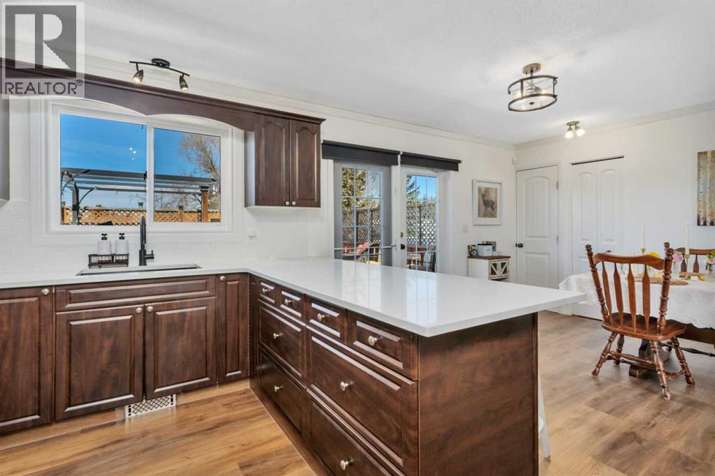 11 Pearson Crescent, Red Deer, Alberta  T4P 1L8 - Photo 9 - A2304050