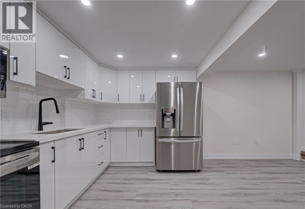 383 Rexford Drive Unit# 2, Hamilton, Ontario  L8W 2M4 - Photo 8 - 40815758