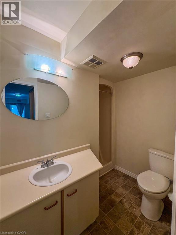 500 Westmount Road W Unit# 103, Kitchener, Ontario  N2M 5M9 - Photo 12 - 40822154