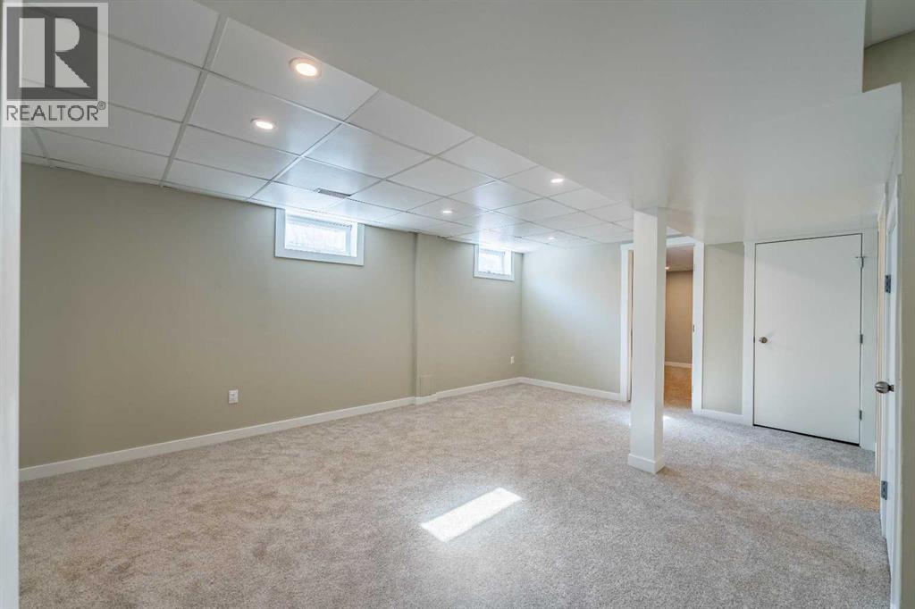 528 Queensland Place SE, Calgary, Alberta  T2J 4T3 - Photo 21 - A2303211