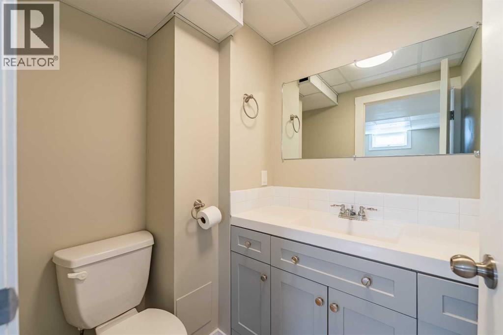 528 Queensland Place SE, Calgary, Alberta  T2J 4T3 - Photo 25 - A2303211