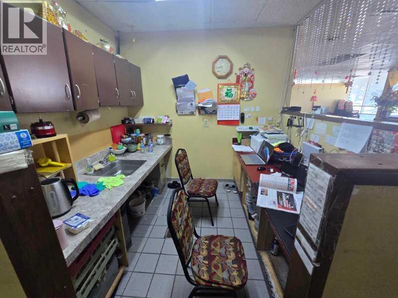 430 Acadia Drive SE, Calgary, Alberta  T2J 0A9 - Photo 6 - A2304444