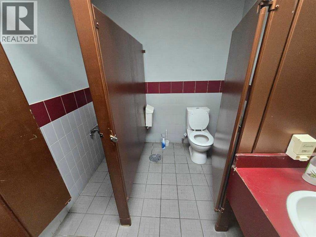 430 Acadia Drive SE, Calgary, Alberta  T2J 0A9 - Photo 7 - A2304444