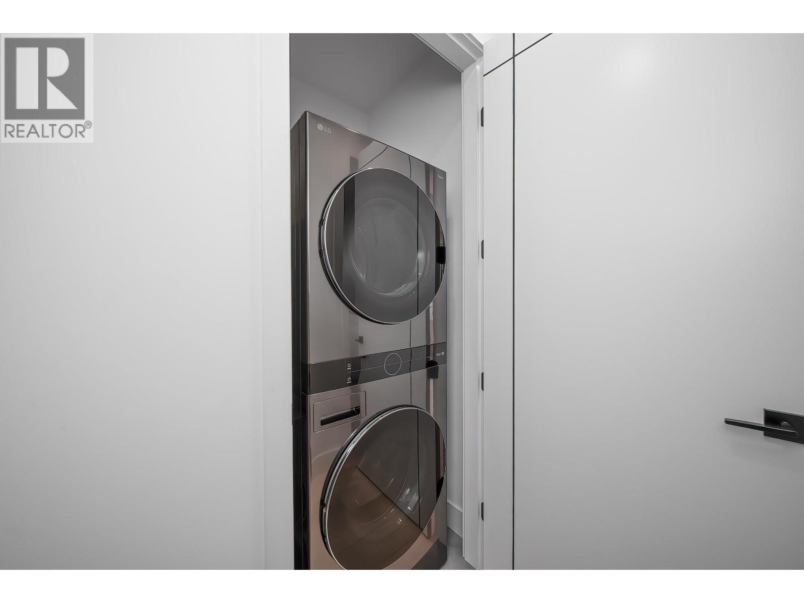 5593 Fleming Street, Vancouver, British Columbia  V5P 3G1 - Photo 12 - R3114974