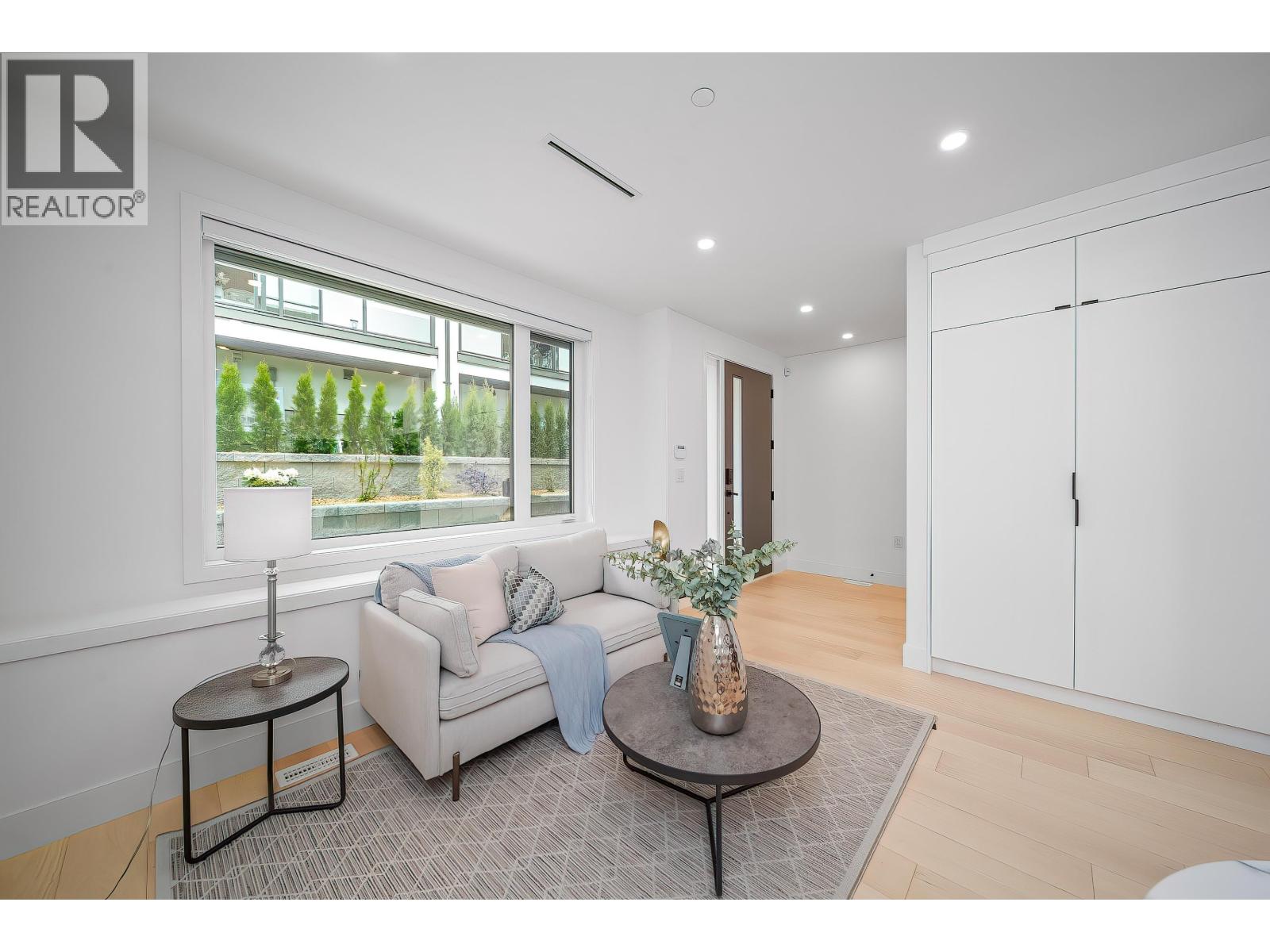 5593 Fleming Street, Vancouver, British Columbia  V5P 3G1 - Photo 16 - R3114974