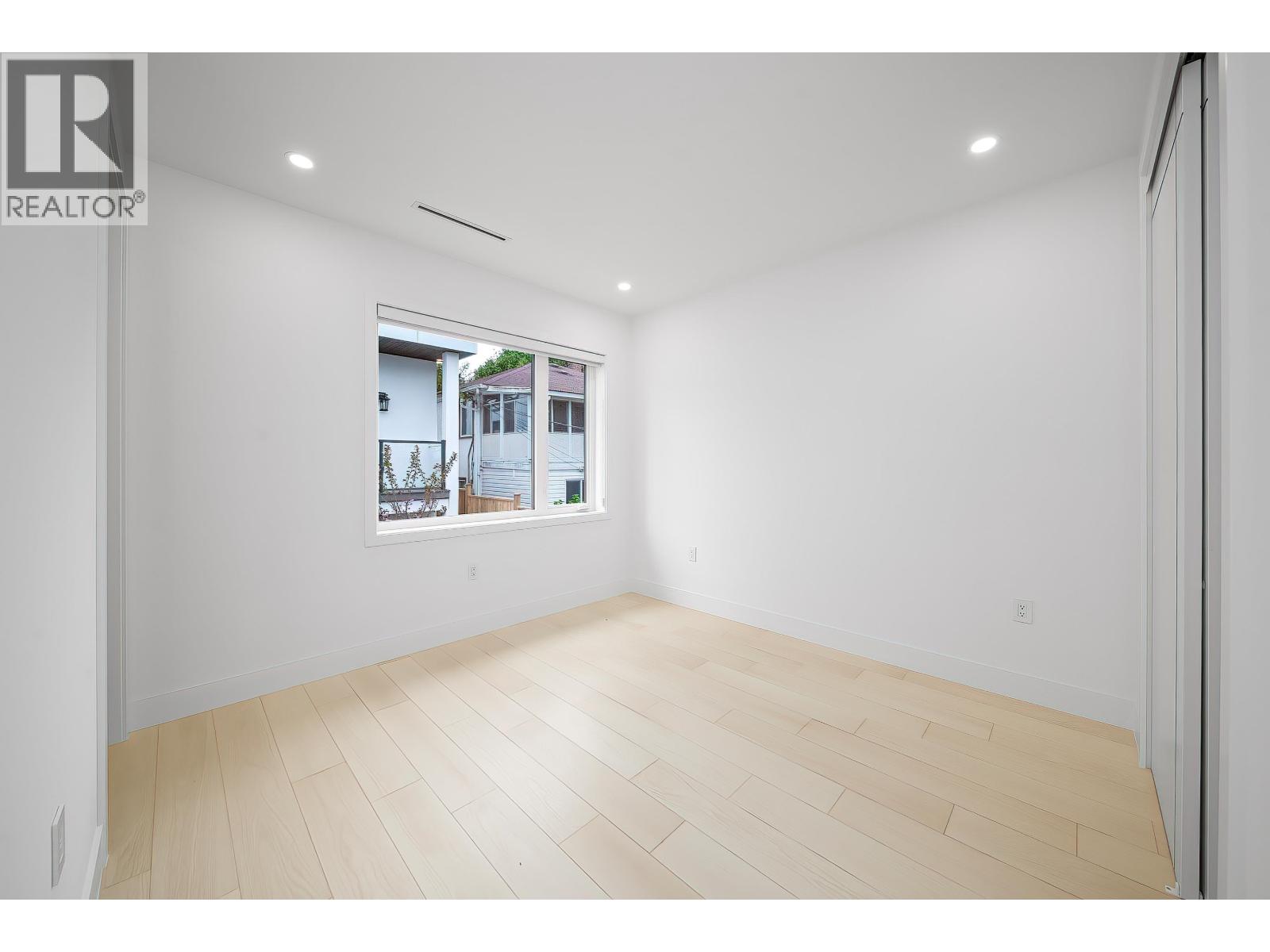 5593 Fleming Street, Vancouver, British Columbia  V5P 3G1 - Photo 22 - R3114974