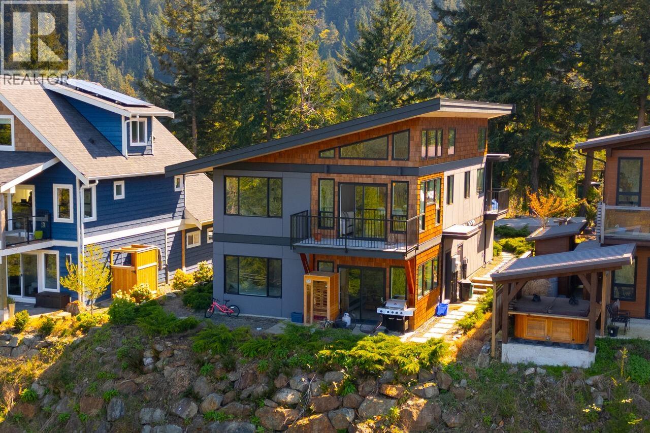 897 Rivendell Drive, Bowen Island, British Columbia  V0N 1G1 - Photo 35 - R3114988