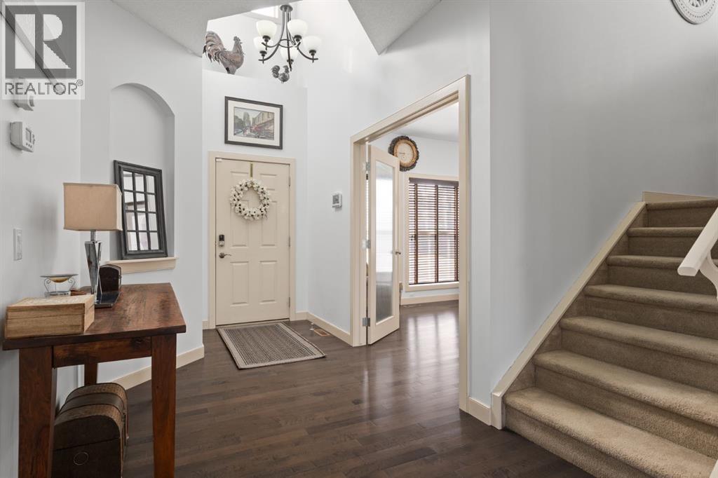 125 Seagreen Manor, Chestermere, Alberta  T1X 0E7 - Photo 4 - A2295360