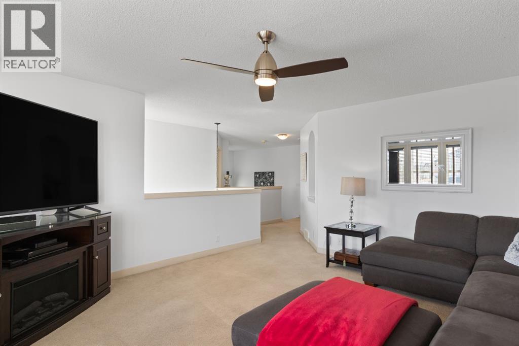 125 Seagreen Manor, Chestermere, Alberta  T1X 0E7 - Photo 17 - A2295360