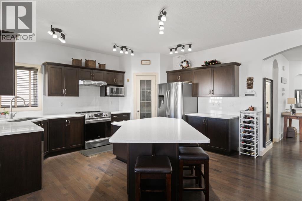 125 Seagreen Manor, Chestermere, Alberta  T1X 0E7 - Photo 8 - A2295360