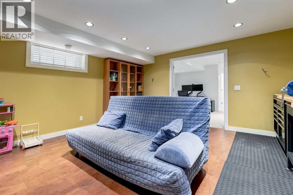 429 11 Avenue NE, Calgary, Alberta  T2E 0Z4 - Photo 37 - A2303490