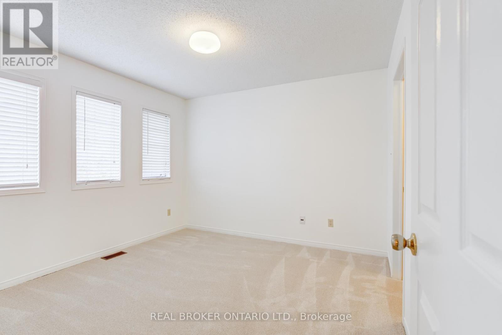 886 Darwin Drive, Pickering, Ontario  L1X 2P8 - Photo 27 - E13033424