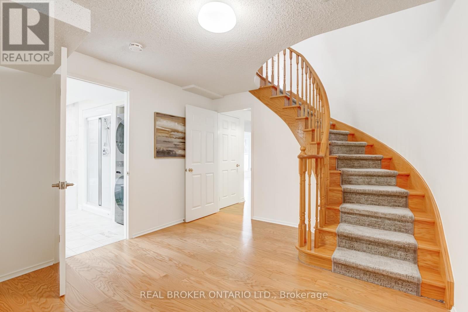 886 Darwin Drive, Pickering, Ontario  L1X 2P8 - Photo 31 - E13033424