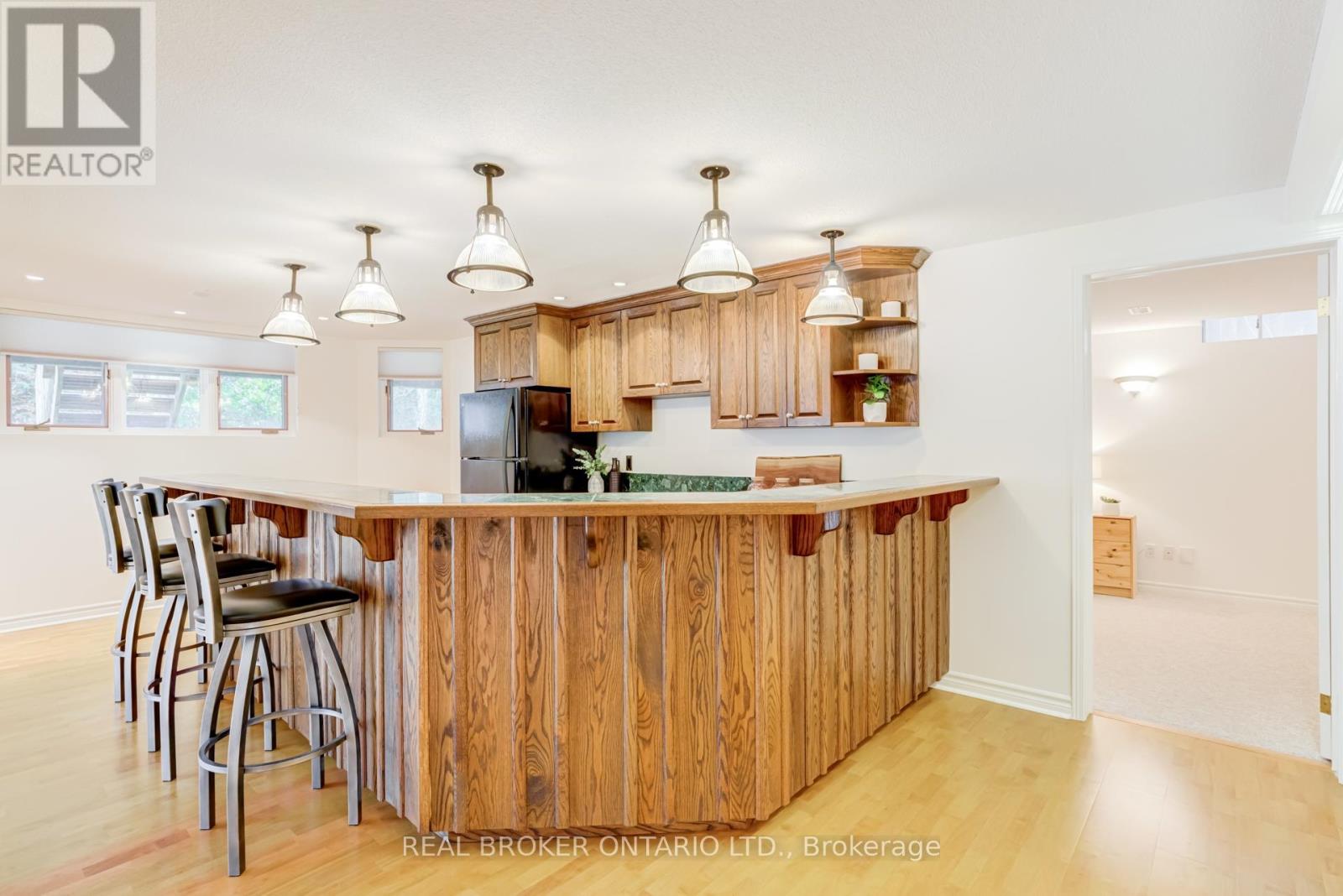 886 Darwin Drive, Pickering, Ontario  L1X 2P8 - Photo 33 - E13033424