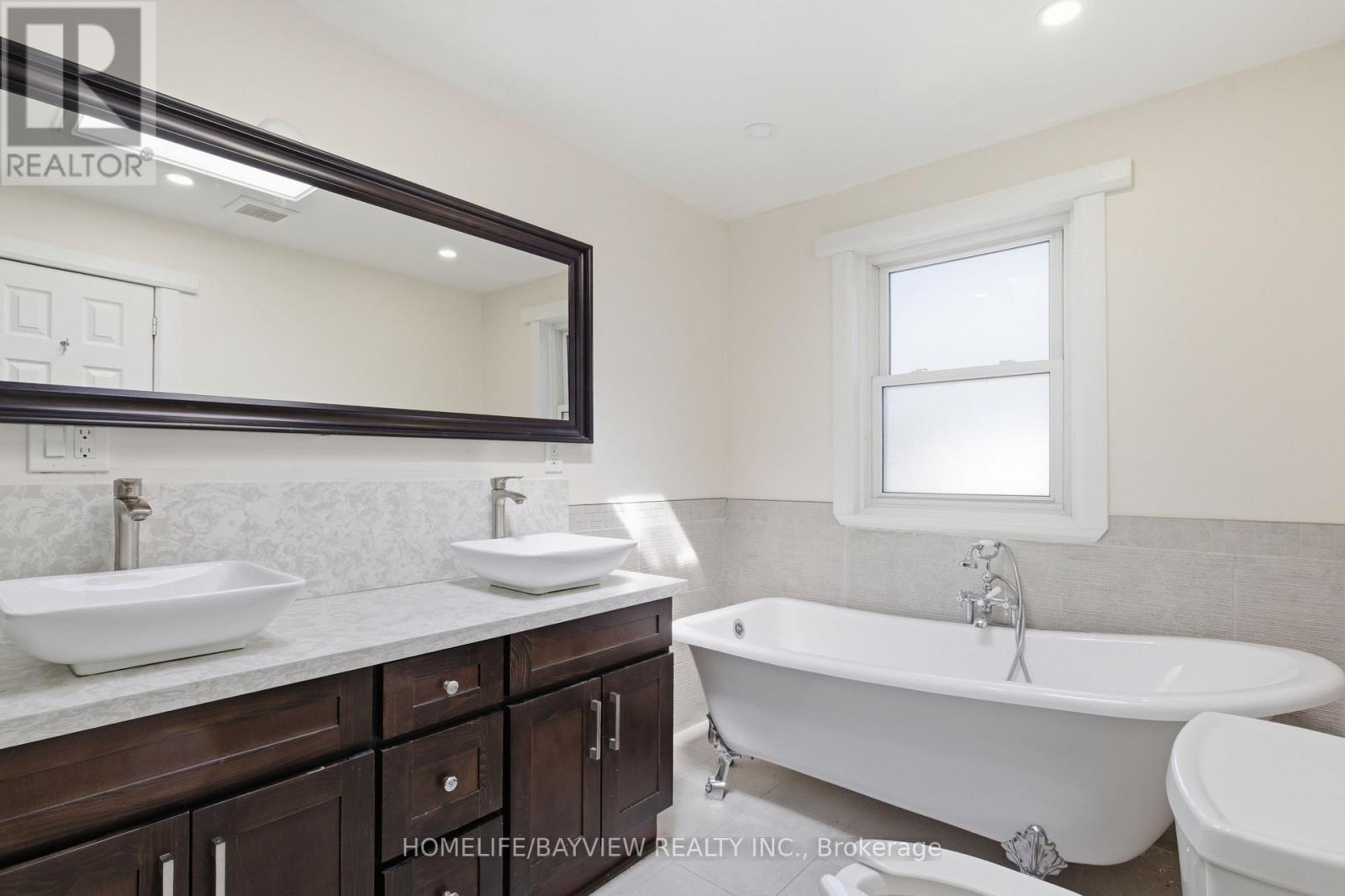 70 Royal Orchard Boulevard, Markham, Ontario  L3T 3C5 - Photo 16 - N13033408