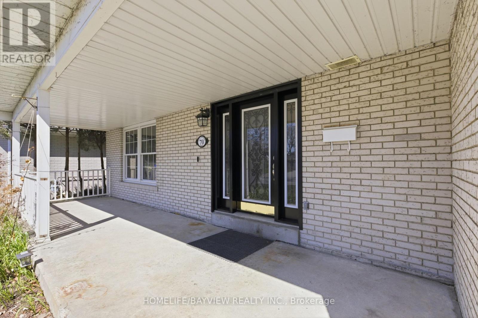 70 Royal Orchard Boulevard, Markham, Ontario  L3T 3C5 - Photo 2 - N13033408