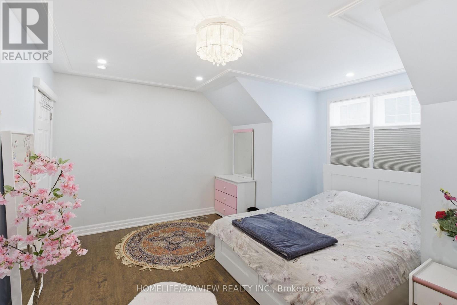 70 Royal Orchard Boulevard, Markham, Ontario  L3T 3C5 - Photo 28 - N13033408