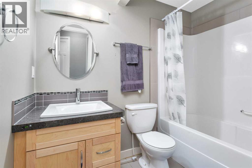 360 Kingston Drive, Red Deer, Alberta  T4P 0H2 - Photo 36 - A2302646