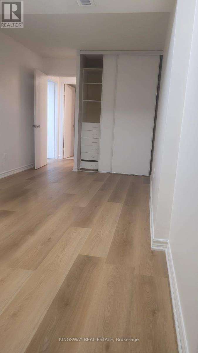 509 - 350 Webb Drive N, Mississauga, Ontario  L5B 3W4 - Photo 9 - W13033420