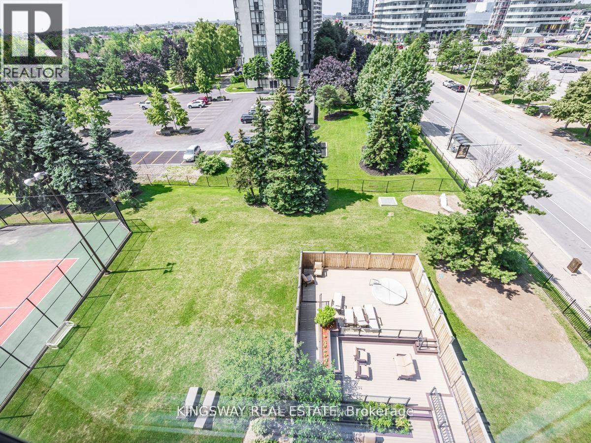 1004 - 300 Webb Drive, Mississauga, Ontario  L5B 3W3 - Photo 12 - W13033426