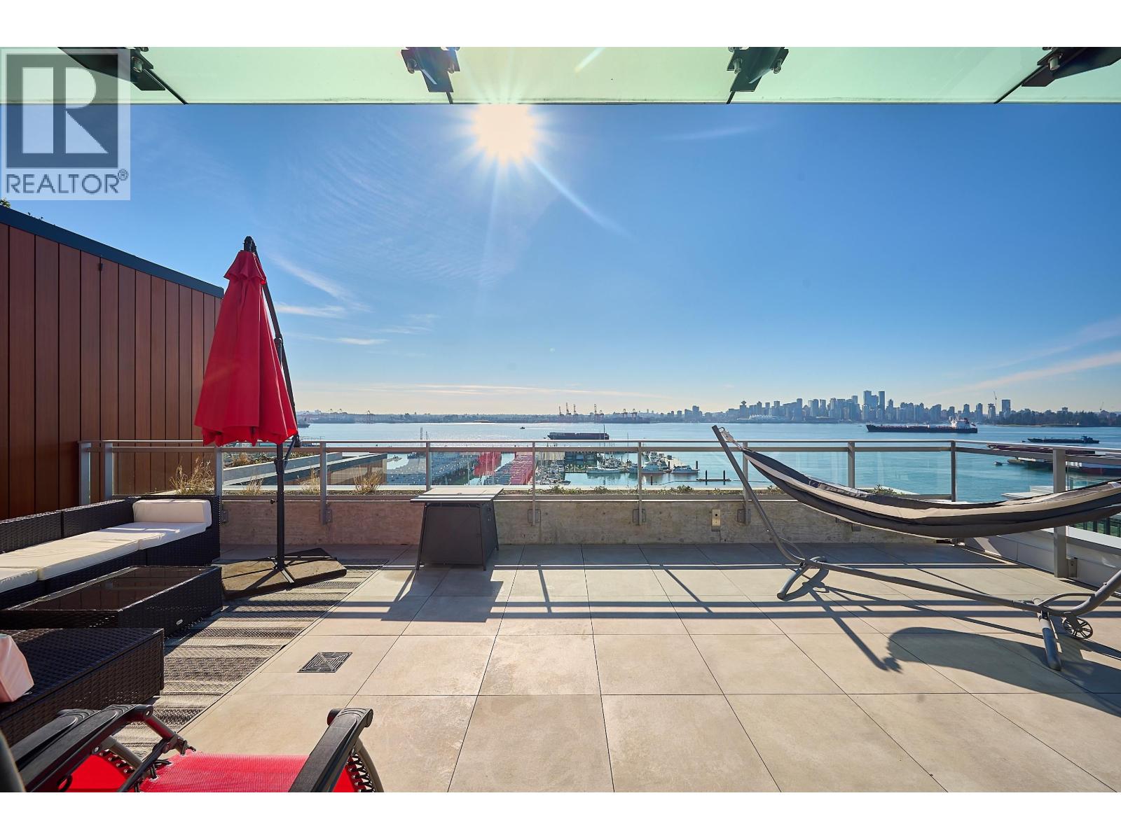 807 755 Harbourside Drive, North Vancouver, British Columbia  V7P 0G1 - Photo 3 - R3114949