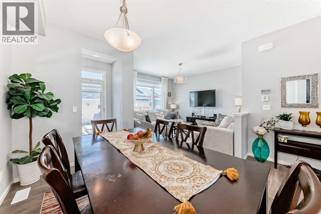 462 Walgrove Way SE, Calgary, Alberta  T2X 4E9 - Photo 9 - A2303333