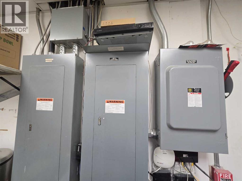 971 64 Avenue NE, Calgary, Alberta  T2E 9b7 - Photo 15 - A2304474