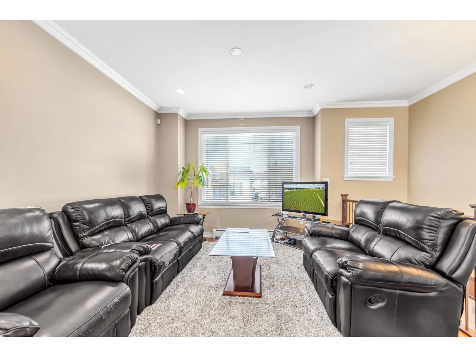 2690 Victoria Street, Abbotsford, British Columbia  V2T 2T5 - Photo 7 - R3113899