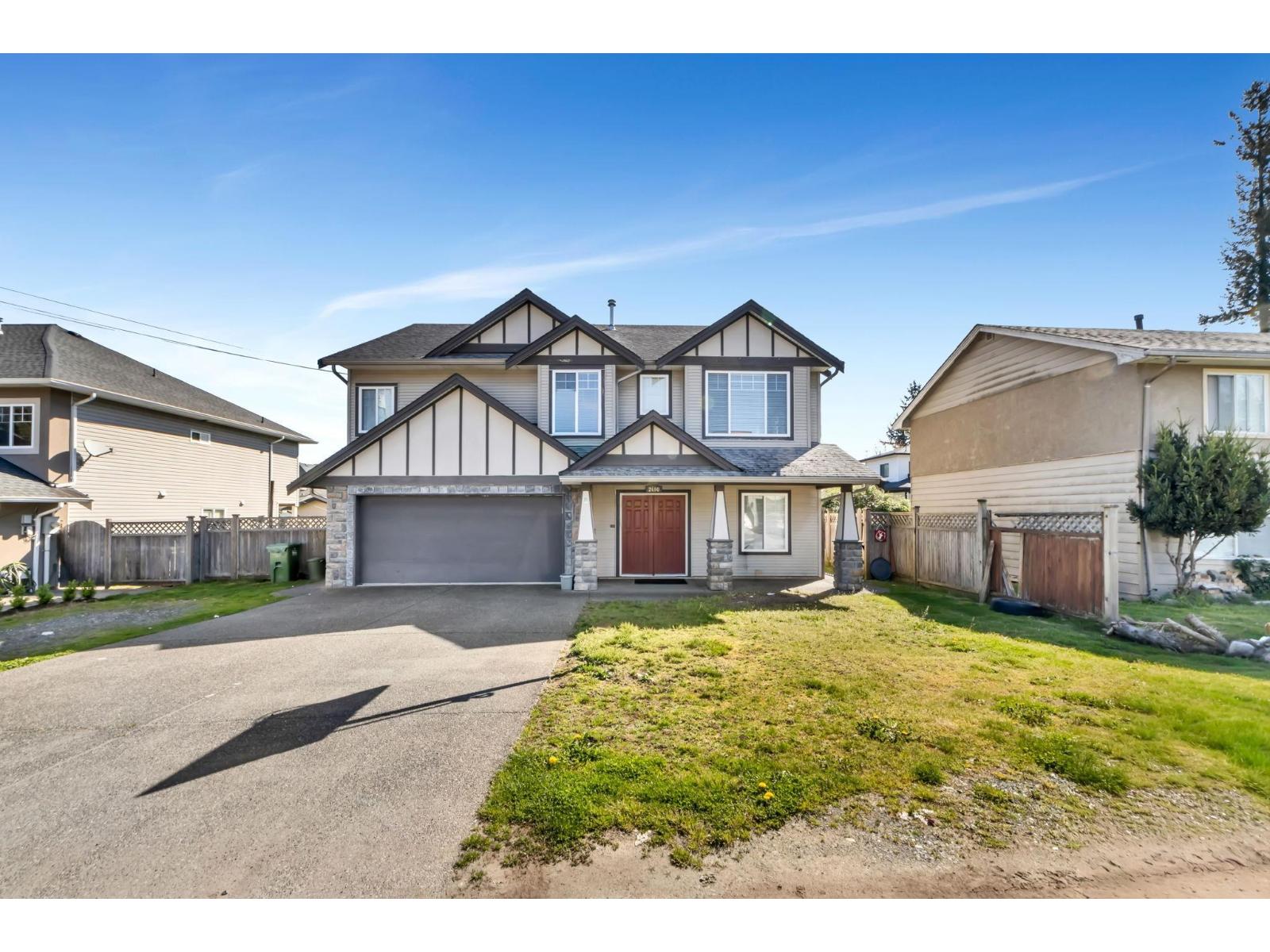 2690 Victoria Street, Abbotsford, British Columbia  V2T 2T5 - Photo 1 - R3113899