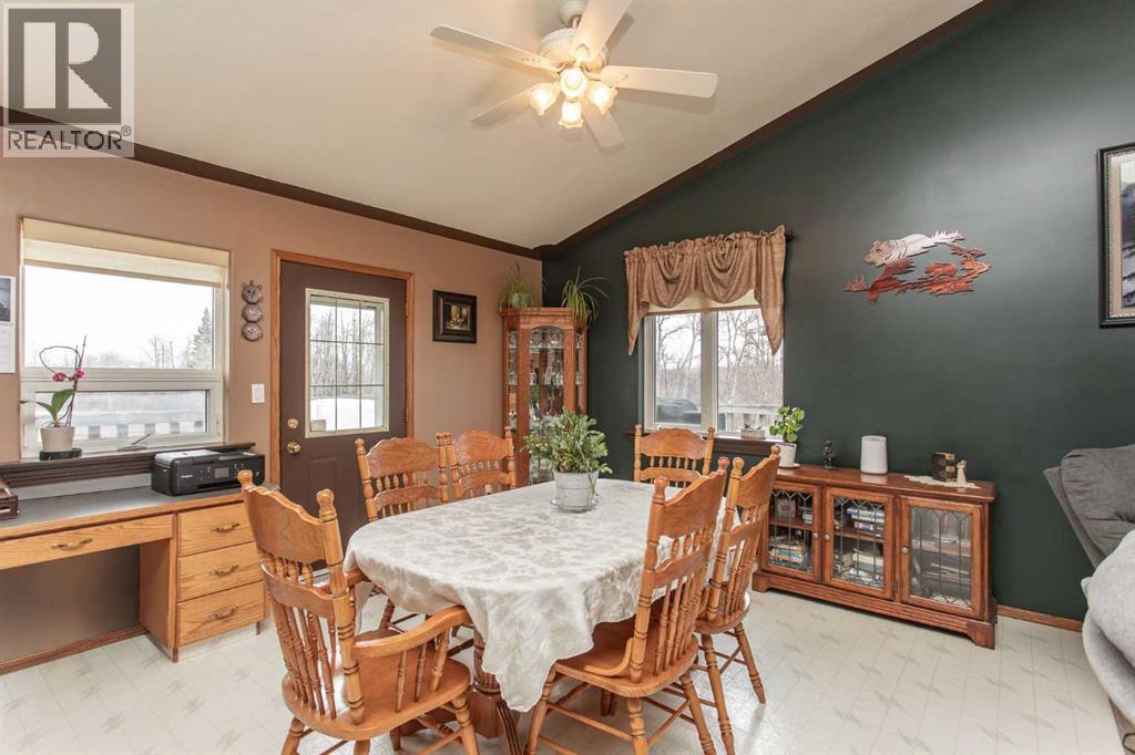 39515 Range Road 254, Rural Lacombe County, Alberta  T4L 2N4 - Photo 10 - A2302983