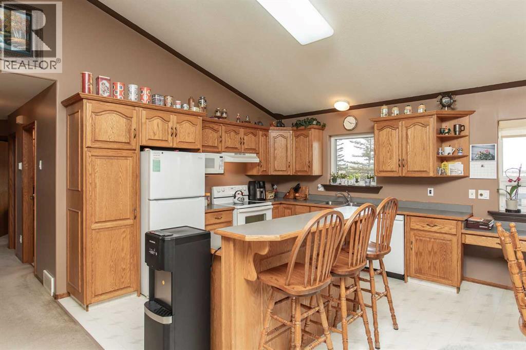 39515 Range Road 254, Rural Lacombe County, Alberta  T4L 2N4 - Photo 8 - A2302983