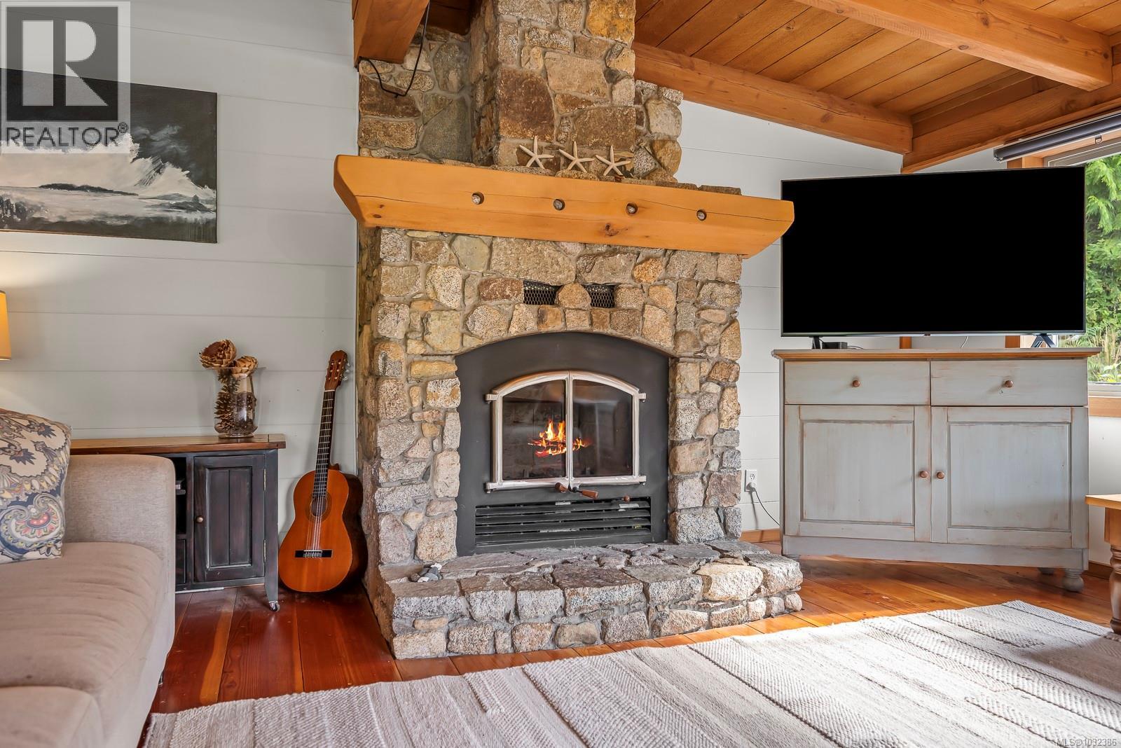 481 Olmstead Rd, Whaletown, British Columbia  V0P 1Z0 - Photo 4 - 1032386