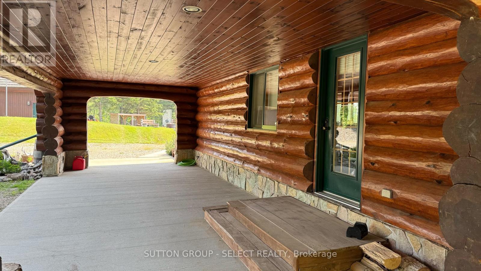 21 Peter Drive, Greenstone, Ontario  P0T 1G0 - Photo 18 - X13033432