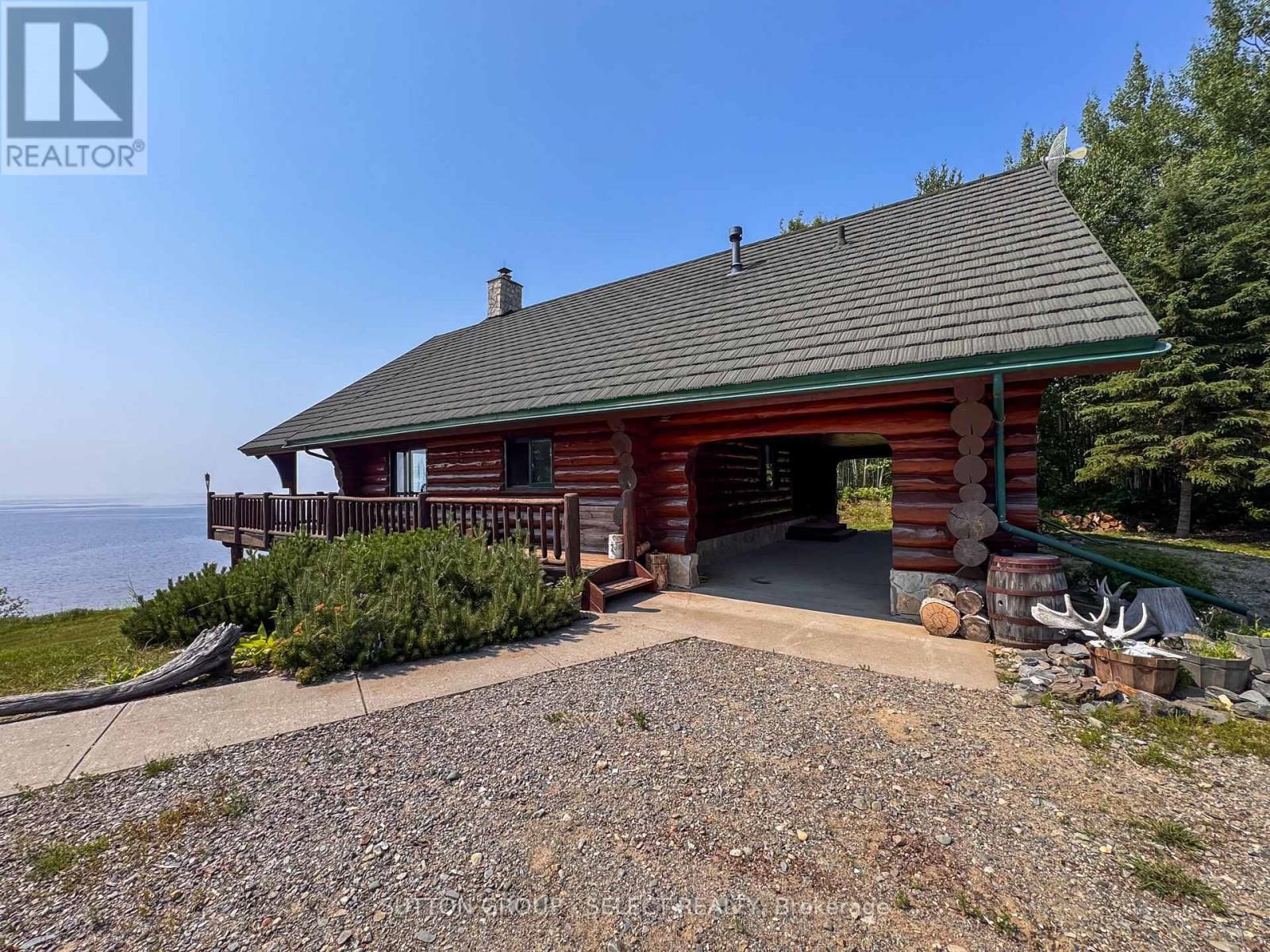 21 Peter Drive, Greenstone, Ontario  P0T 1G0 - Photo 2 - X13033432