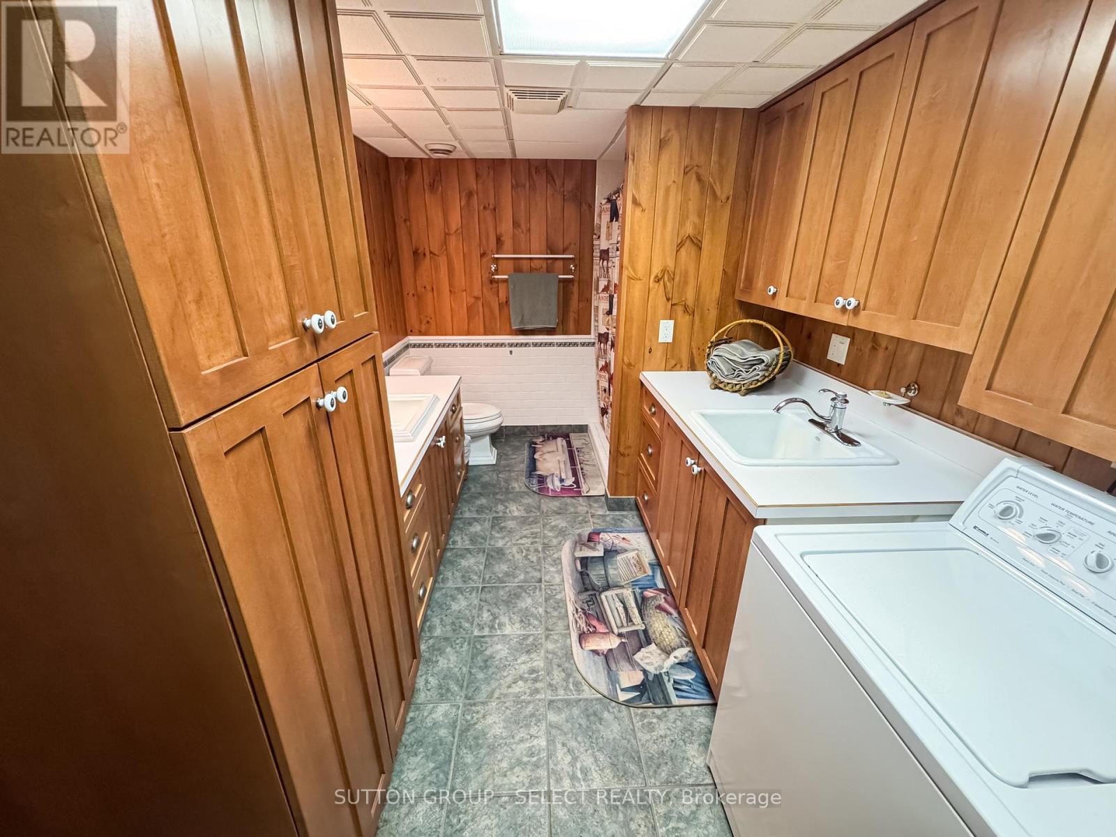 21 Peter Drive, Greenstone, Ontario  P0T 1G0 - Photo 46 - X13033432