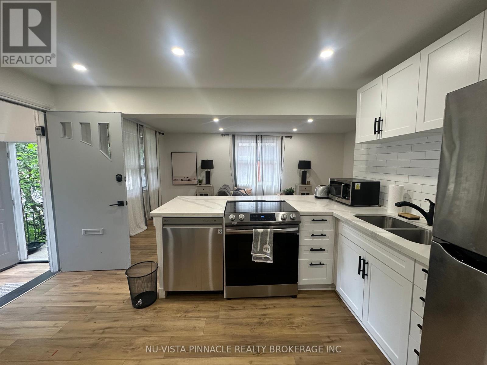 101 Oxford Street W, London North, Ontario  N6H 1R8 - Photo 7 - X13033456