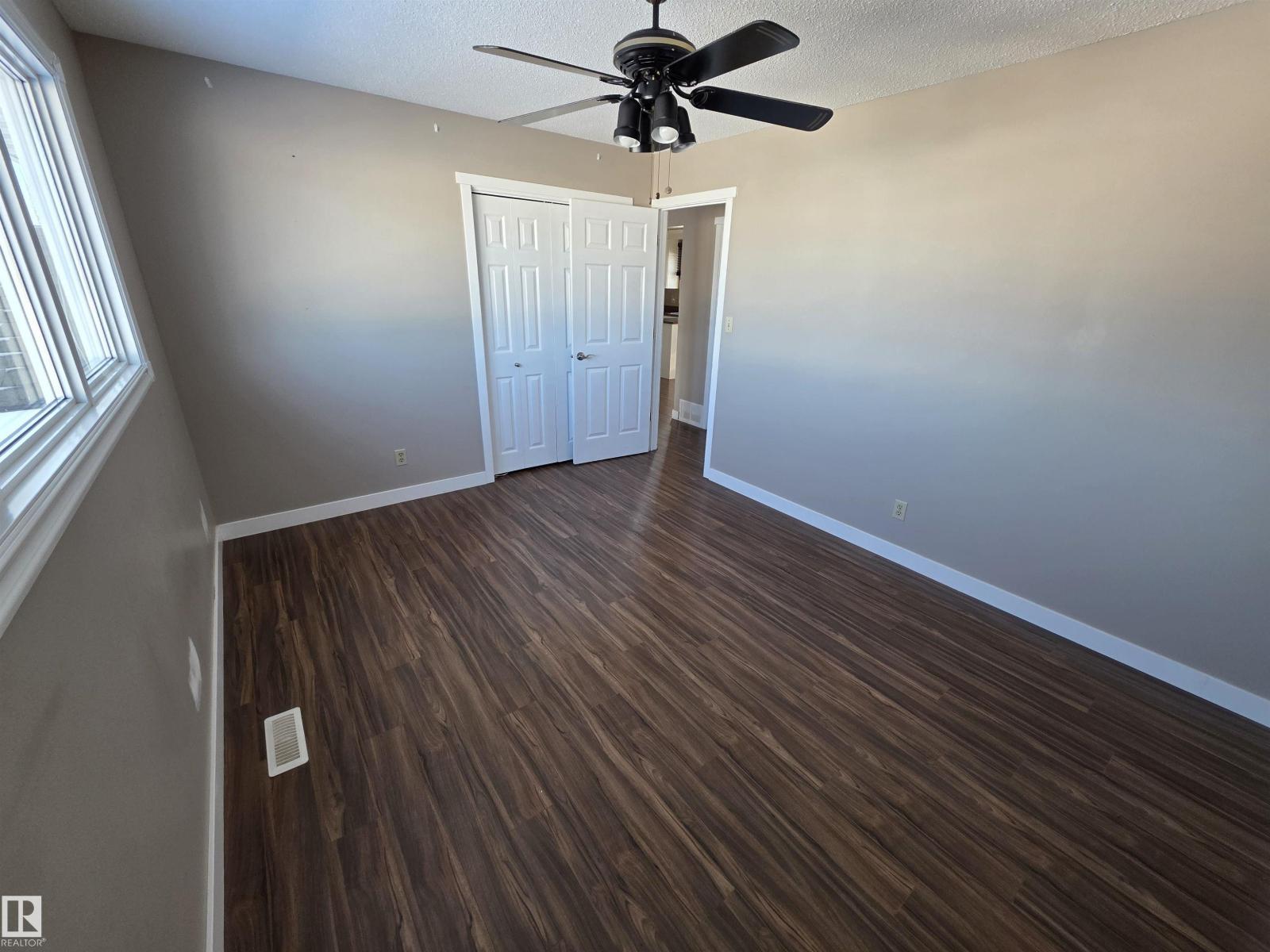 3 Walnut St, Spruce Grove, Alberta  T7X 1N3 - Photo 12 - E4475896