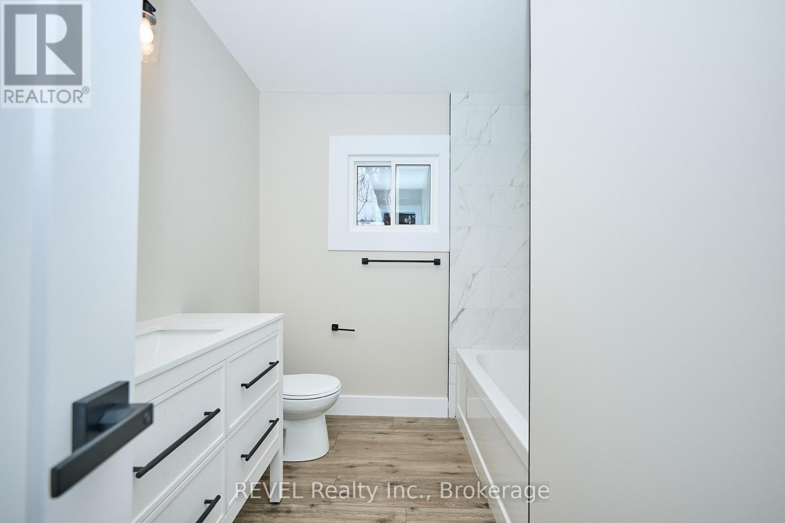 406 Hennepin Avenue, Welland, Ontario  L3B 4T5 - Photo 14 - X13033436