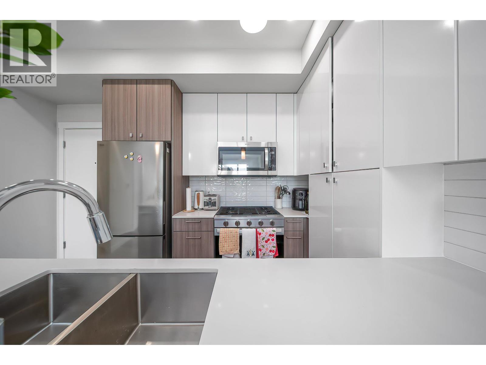 303 23200 Gilley Road, Richmond, British Columbia  V6V 0C7 - Photo 11 - R3114982