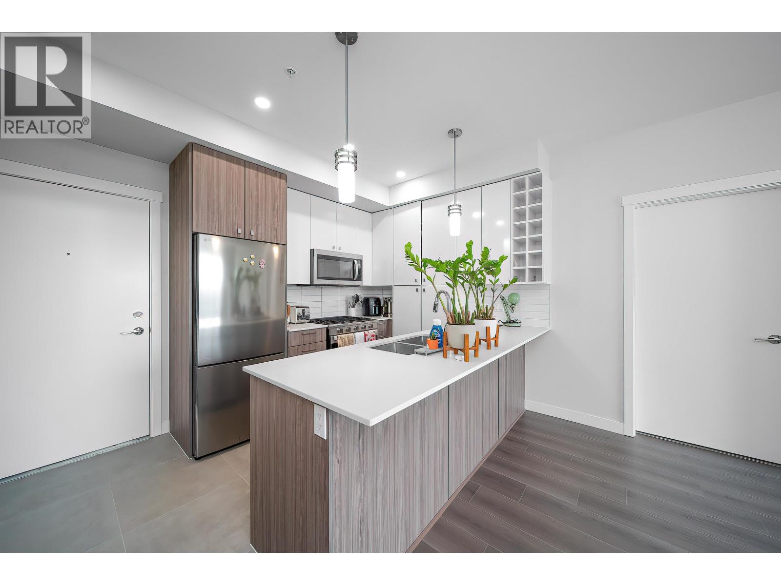 303 23200 Gilley Road, Richmond, British Columbia  V6V 0C7 - Photo 9 - R3114982