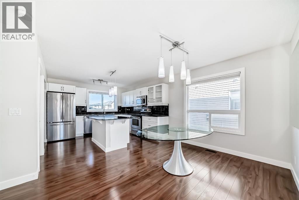 9 Panton View Nw, Calgary, Alberta  T3K 0W2 - Photo 5 - A2302629