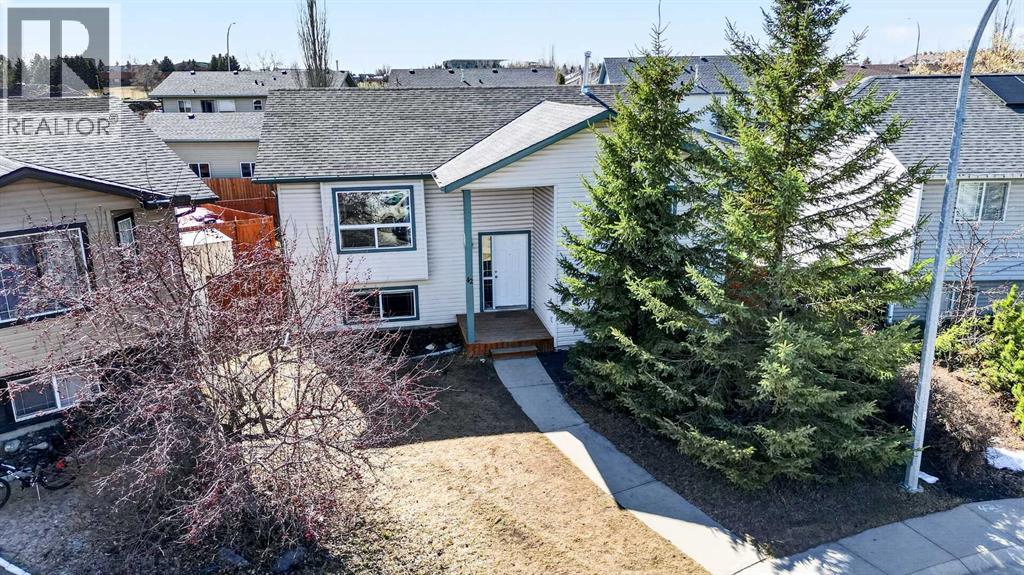 42 Strathford Close, Strathmore, Alberta  T1P 1S5 - Photo 2 - A2303082
