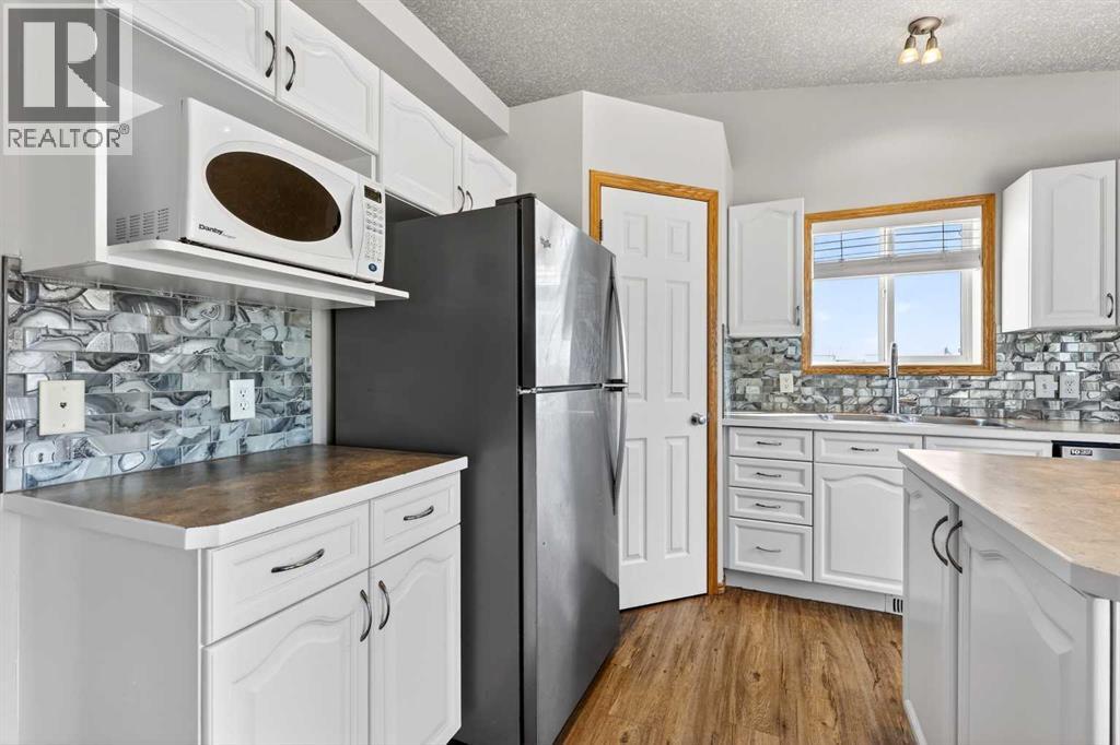 42 Strathford Close, Strathmore, Alberta  T1P 1S5 - Photo 18 - A2303082