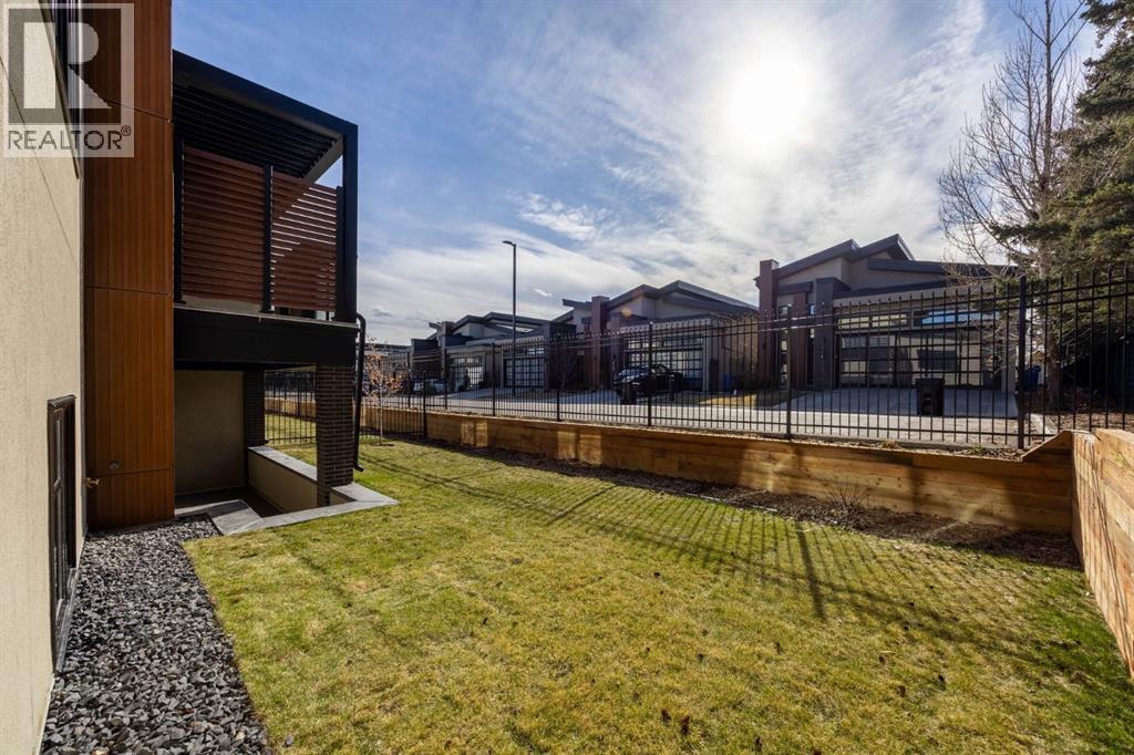 315 Elveden Court Sw, Calgary, Alberta  T3H 2A9 - Photo 32 - A2303163