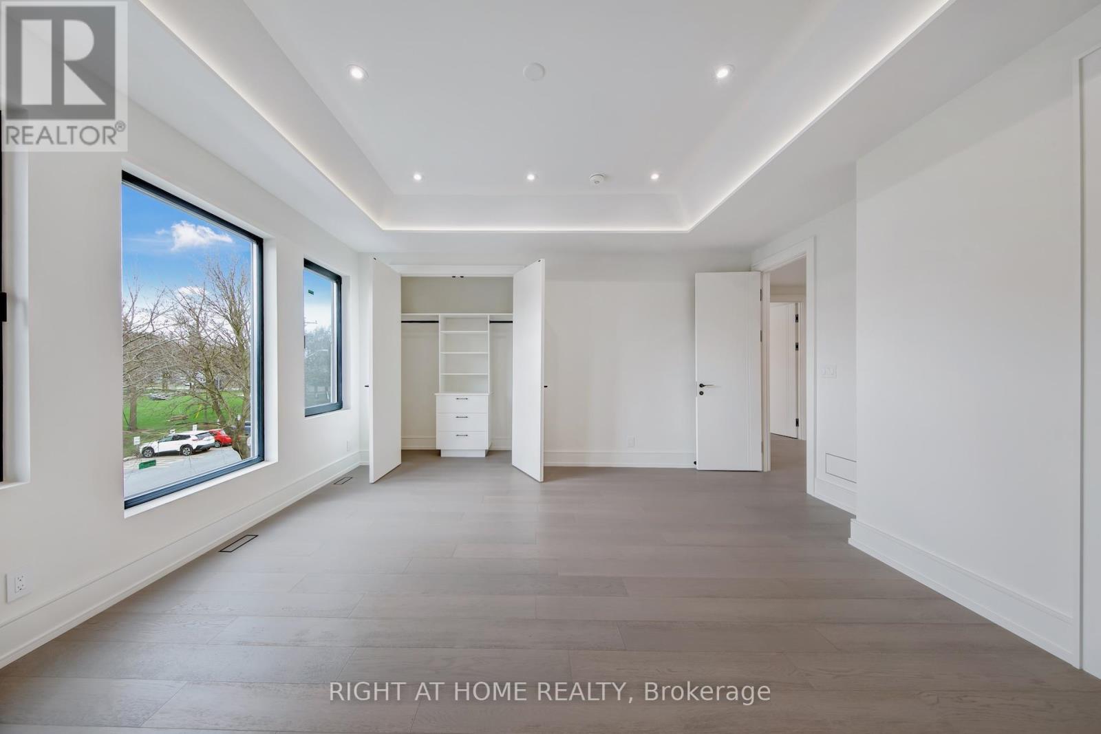 84 Mosley Street, Aurora, Ontario  L4G 1H1 - Photo 25 - N13002254