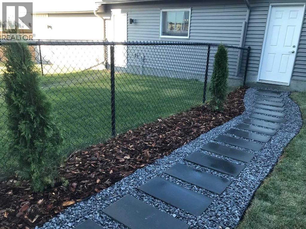 1016 Lanark Boulevard SE, Airdrie, Alberta  T4A 3L6 - Photo 48 - A2303325