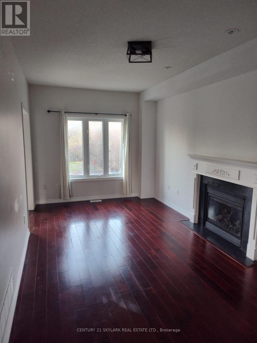 15 SURREY DRIVE, Barrie, Ontario