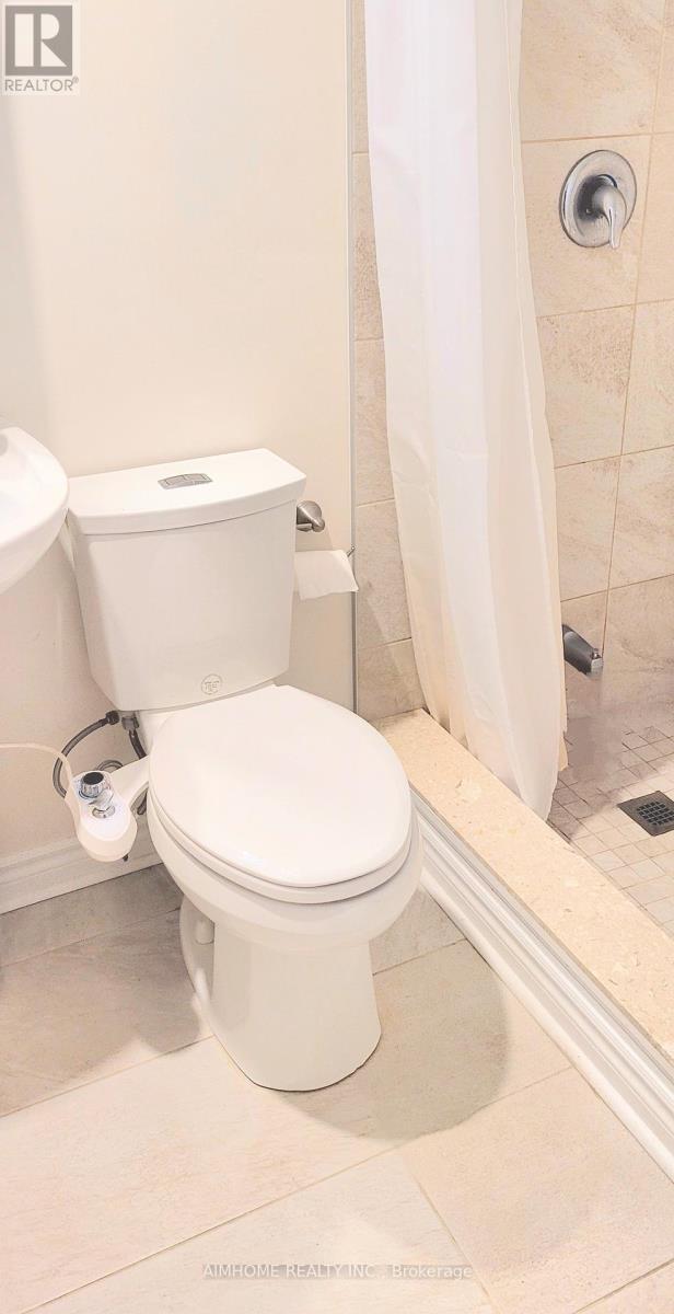 42 Piane Avenue, Brampton, Ontario  L6Y 4X9 - Photo 23 - W13033458